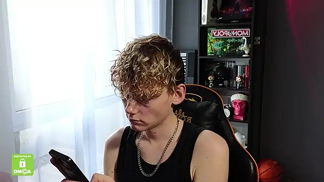 Keytaro online show from 11, 10, 2025