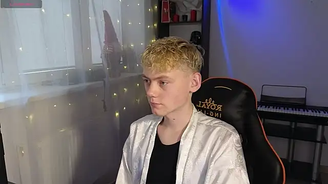 Keytaro online show from 19, 3, 2025