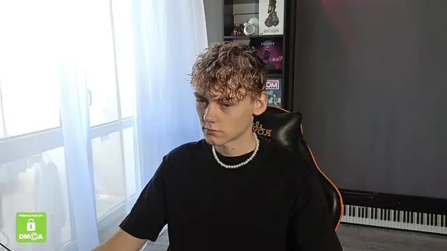 Keytaro online show from 12, 9, 2025