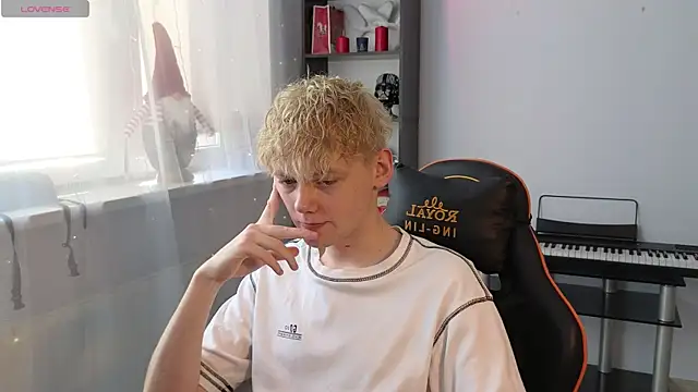 Keytaro online show from 15, 3, 2025