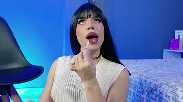 LucyGiraldo online show from 8, 9, 2025