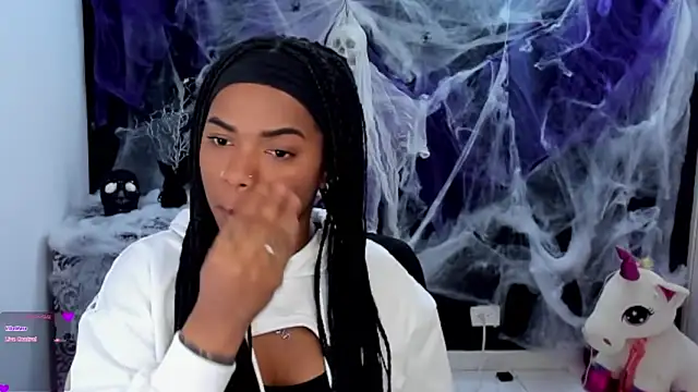 Marce 22 online show from 16, 10, 2025