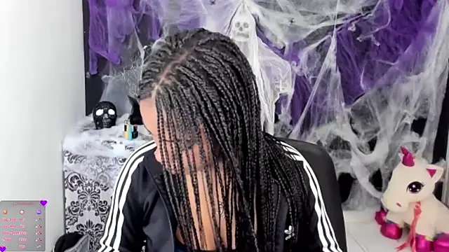 Marce 22 online show from 21, 10, 2025