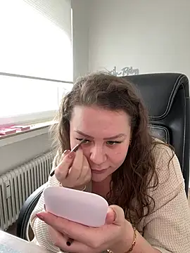 Fancy-Francy online show from 25, 2, 2025