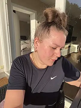 Fancy-Francy online show from 6, 3, 2025