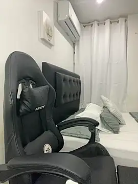 Belissa miller online show from 24, 9, 2025