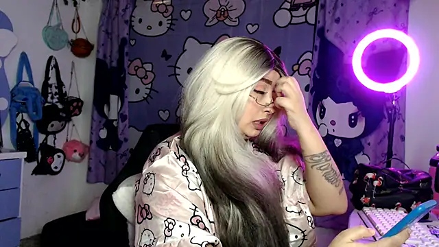 lussyevans24 online show from 1, 6, 2026