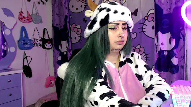 lussyevans24 online show from 28, 10, 2025