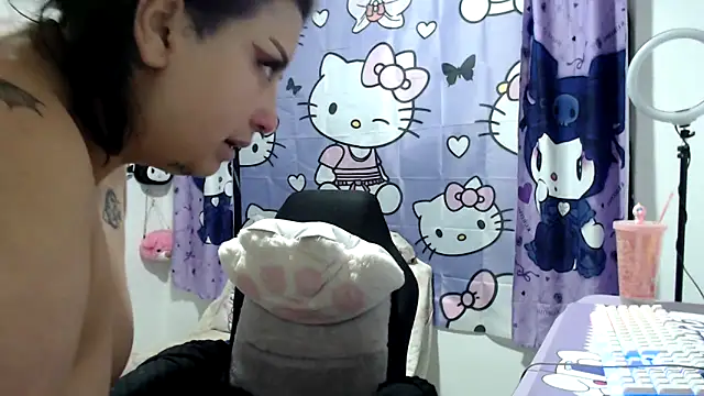 lussyevans24 online show from 18, 11, 2025