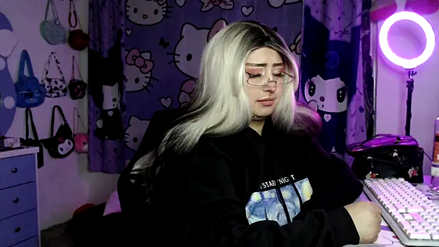 lussyevans24 online show from 5, 3, 2026