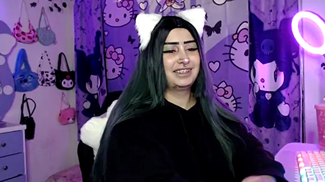 lussyevans24 online show from 24, 10, 2025