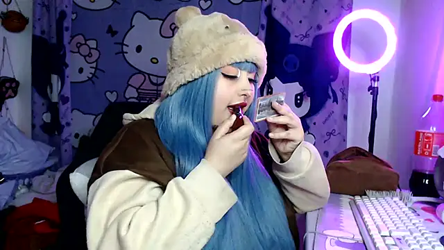 Snapshot of lussyevans24 chatting on 10, 7, 2026 lussyevans24 online show from 10, 7, 2026