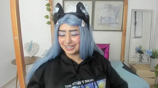 lussyevans24 online show from 18, 3, 2025