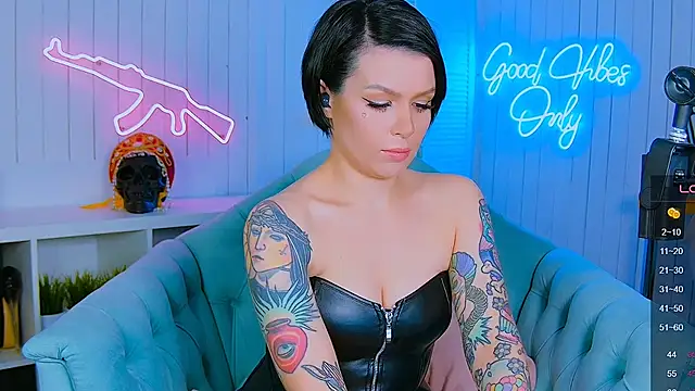 My toys pink online show from 26, 2, 2025