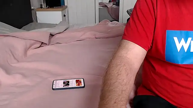 Snapshot of margotgra82 chatting on 19, 10, 2025 margotgra82 online show from 19, 10, 2025