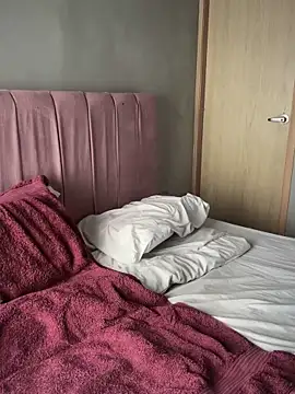 cybercosmiiic online show from 15, 2, 2025