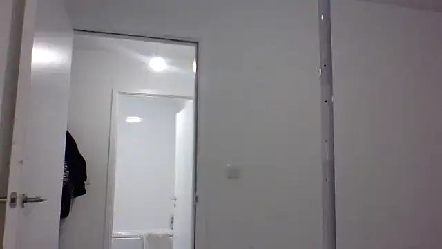 Cinderella Jewels  online show from 5, 11, 2025