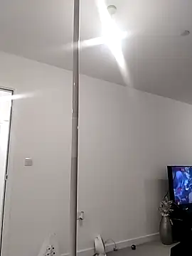 Cinderella Jewels  online show from 17, 4, 2026