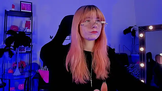 LexiWenford online show from 20, 2, 2025