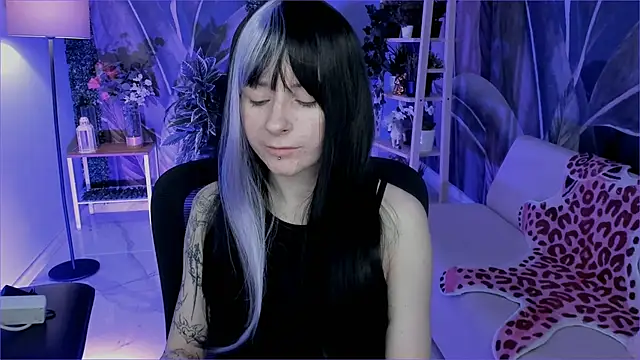 LexiWenford online show from 26, 11, 2025