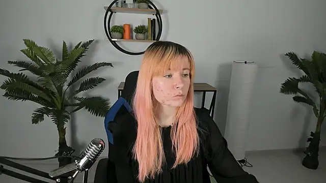 LexiWenford online show from 24, 2, 2025