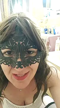 Viola8p online show from 5, 1, 2025