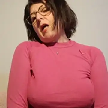 Viola8p online show from 8, 11, 2025