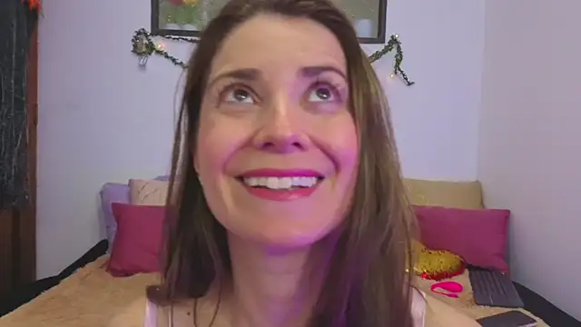 Natasha Kinski online show from 28, 10, 2025