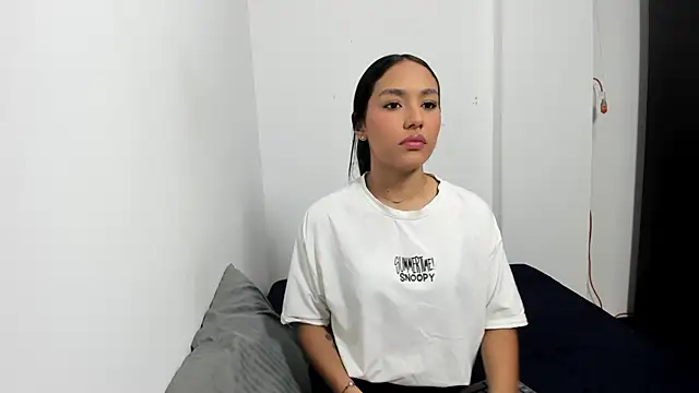 Snapshot of monse_02 chatting on 16, 6, 2026 monse 02 online show from 16, 6, 2026