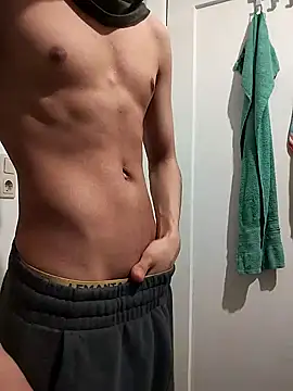 Dennis 2024 online show from 19, 3, 2026