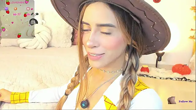 StormiRusso online show from 24, 10, 2025