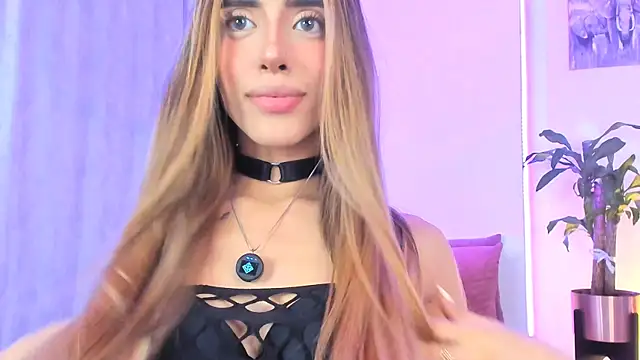 StormiRusso online show from 26, 9, 2025