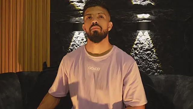 DannSaenz online show from 28, 10, 2025