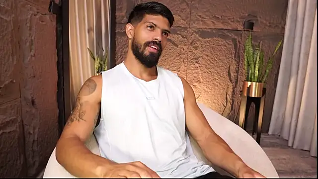 DannSaenz online show from 4, 4, 2026