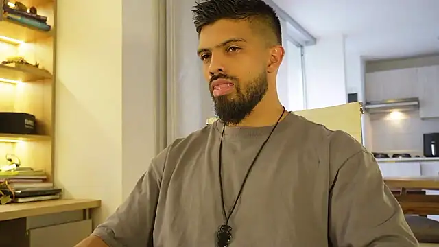 DannSaenz online show from 10, 11, 2025