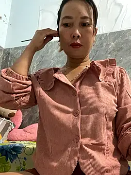 Linaannn online show from 12, 1, 2026