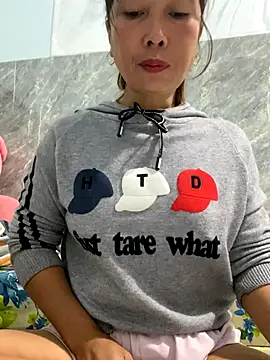 Linaannn online show from 20, 11, 2025