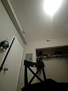 sissyhellokitty00 online show from 18, 12, 2024