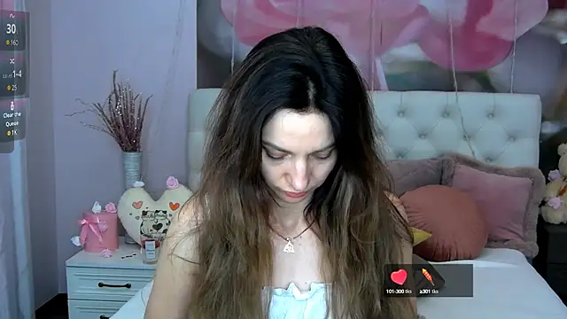 Snapshot of VioletUmi chatting on 28, 2, 2025 VioletUmi online show from 28, 2, 2025