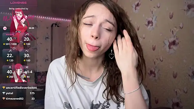  SofiaBrown online show from 2, 2, 2025