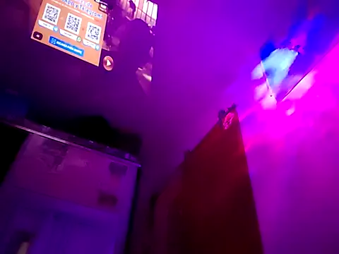 Binhosex2024 online show from 19, 3, 2025