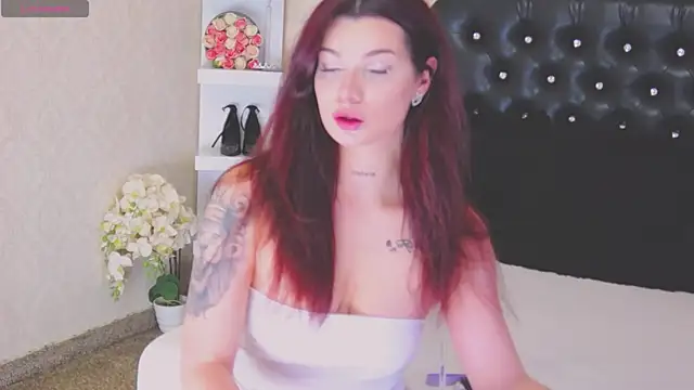 Allisonn223 online show from 18, 6, 2026