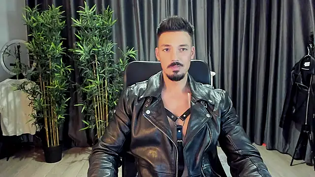 HaydenSpearss online show from 11, 2, 2025