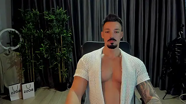 HaydenSpearss online show from 8, 11, 2025