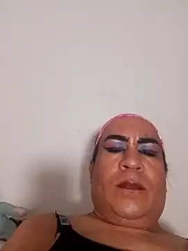 Natasha Hart online show from 3, 2, 2026