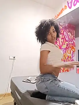 Laanegraofficial  online show from 15, 2, 2025