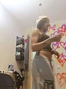 Laanegraofficial  online show from 6, 3, 2025