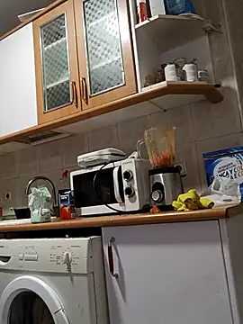 Laanegraofficial  online show from 9, 3, 2025