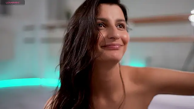 horny  land online show from 31, 1, 2025