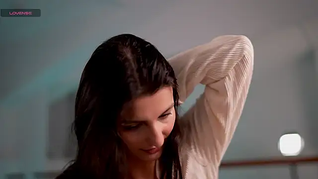 horny  land online show from 31, 1, 2025